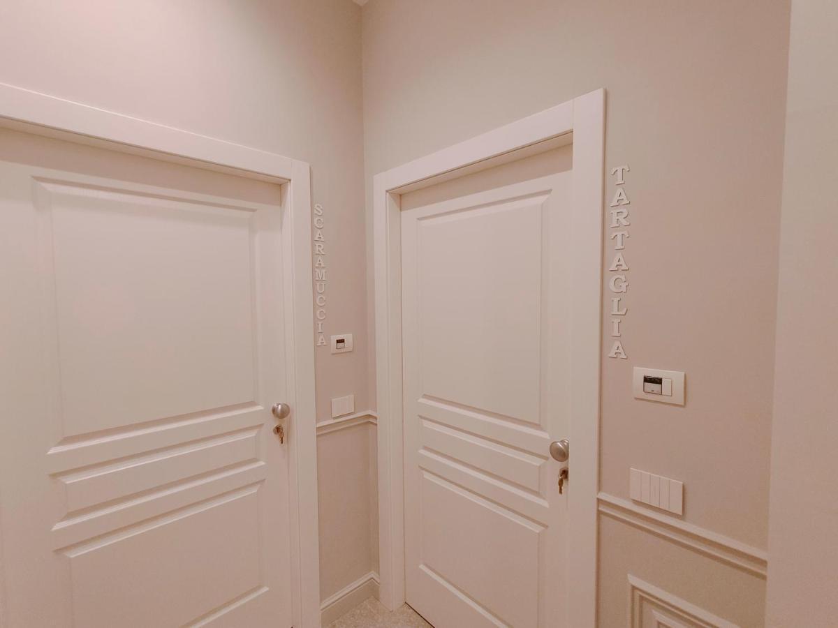 Maccus Suite Naples Luaran gambar