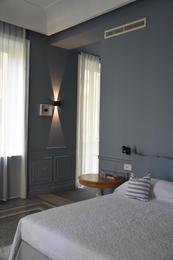 Maccus Suite Naples Luaran gambar
