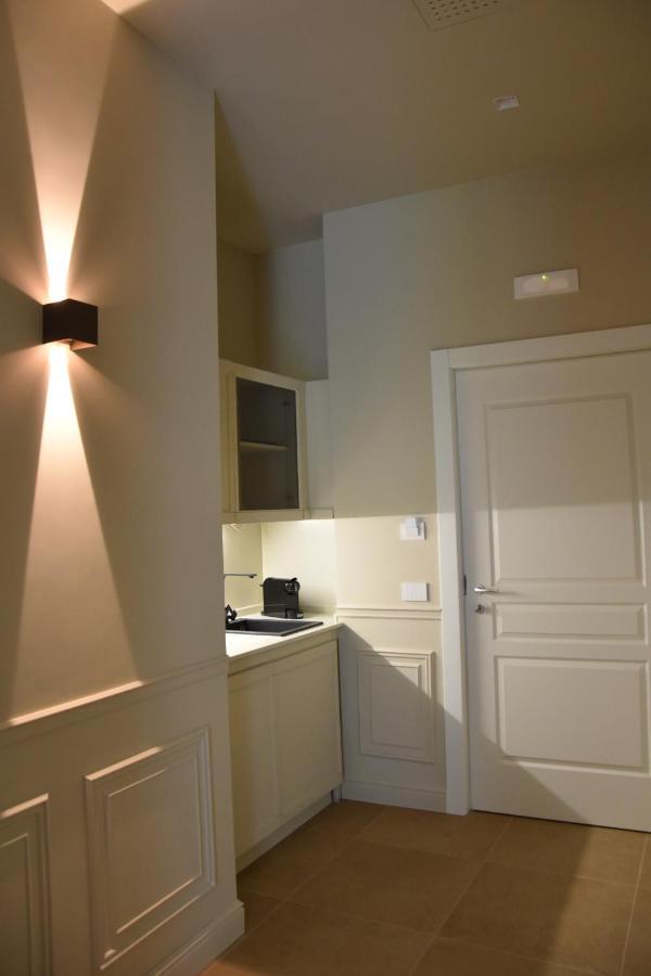 Maccus Suite Naples Luaran gambar