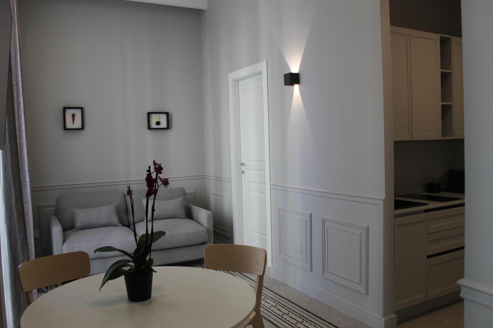 Maccus Suite Naples Luaran gambar